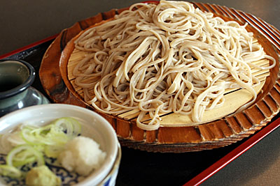 やっと長野で食べた「いたこ庵」のもりそば