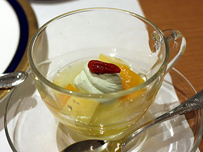 元々のデザートもしょぼしょぼ