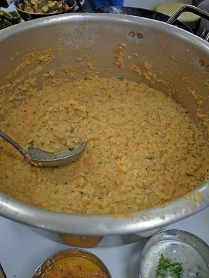 豆とジャガイモのカレー「カッダッパ」