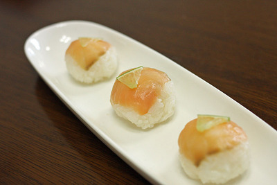 試作した「手まり寿司」