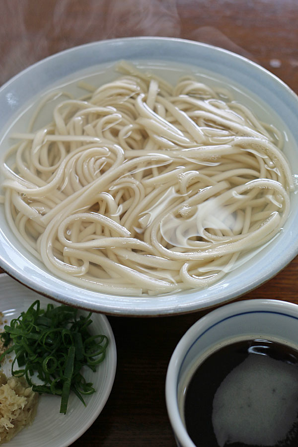 乾麺で 釜揚げうどん こんなの食べたよ