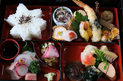 151202makunouchi.jpg