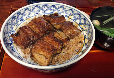 関市の「辻屋」の鰻丼